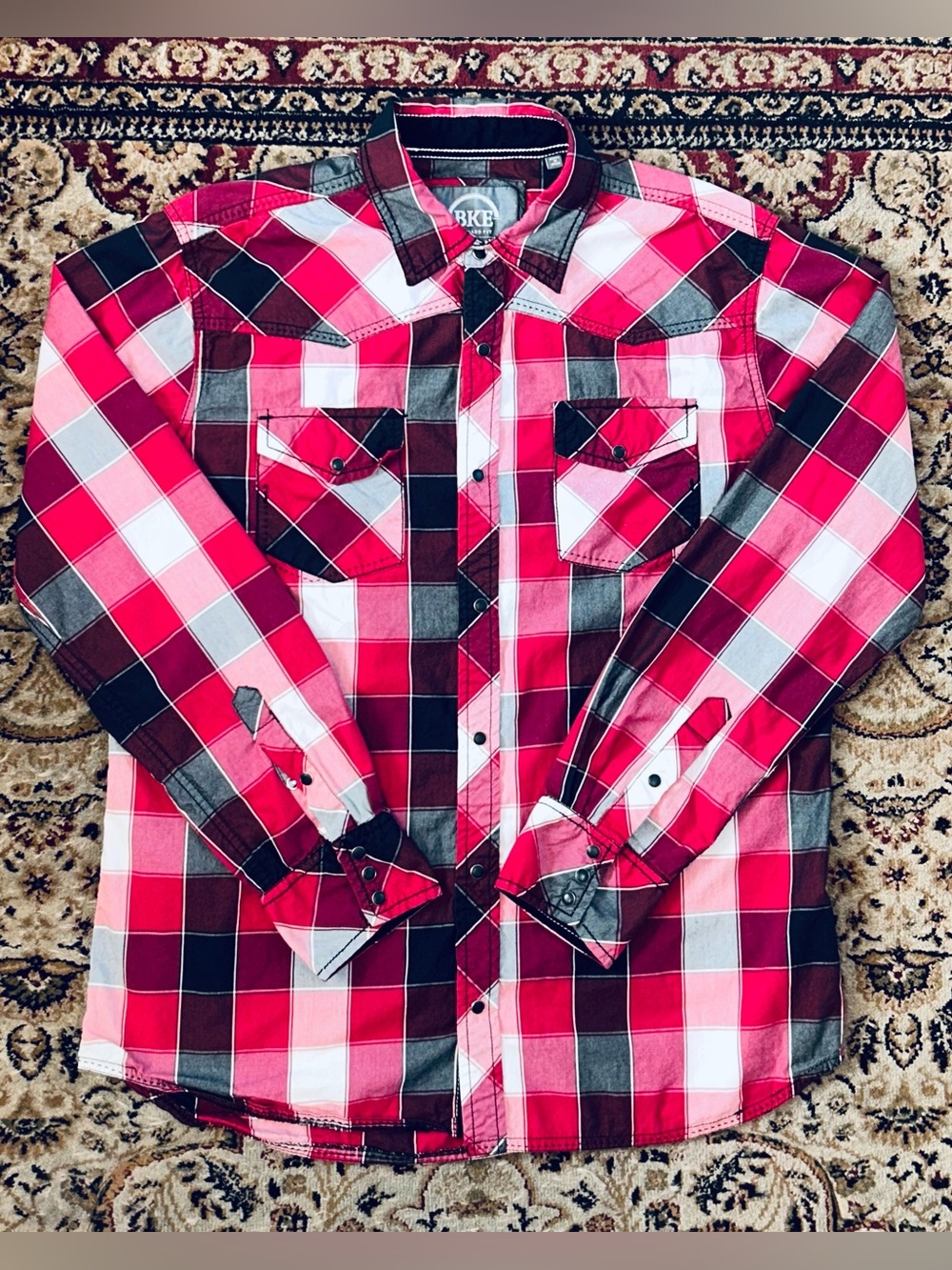 BKE Red, White & Black Plaid Men Xl pearl Snap Button-Down Shirt